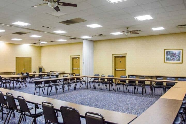 Meeting facility